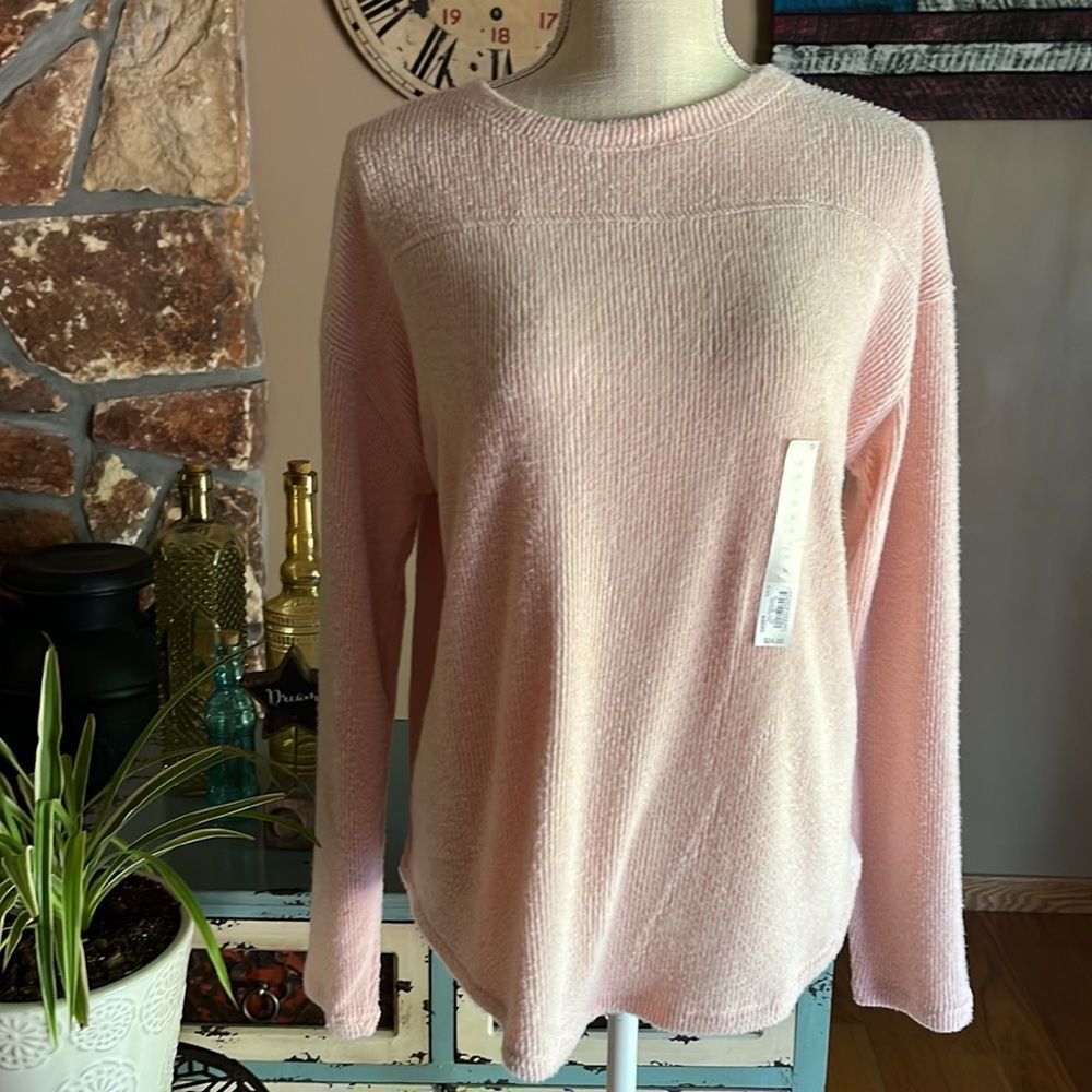 Juniors’ SO Cozy Crew Tee Long Sleeve Size Medium Pink
